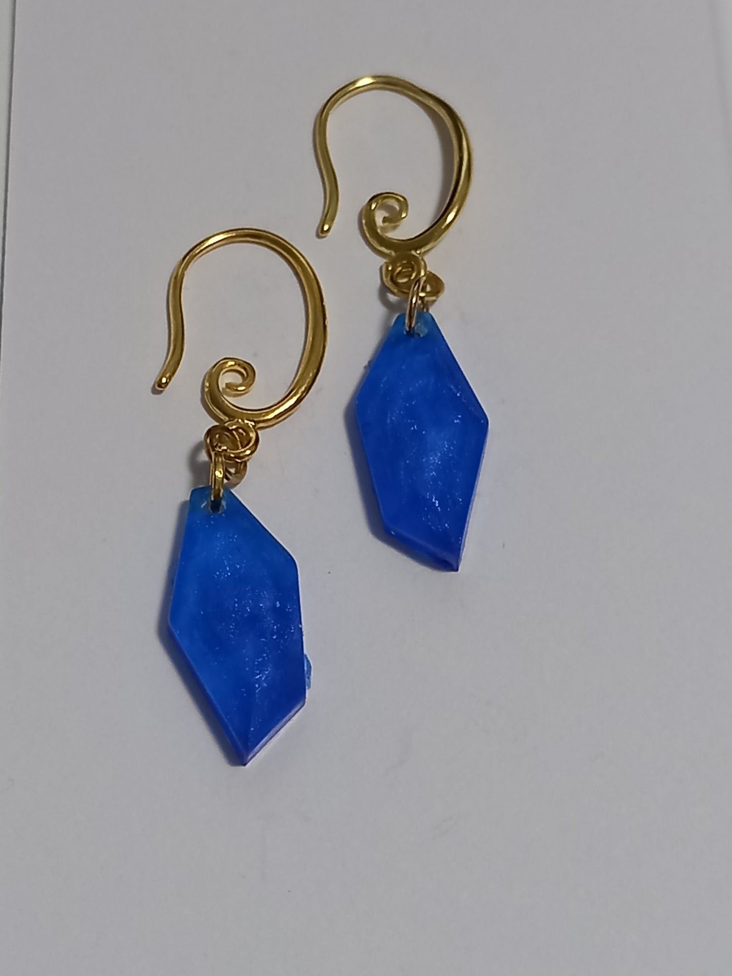 Blue Dimond Shape Earrings